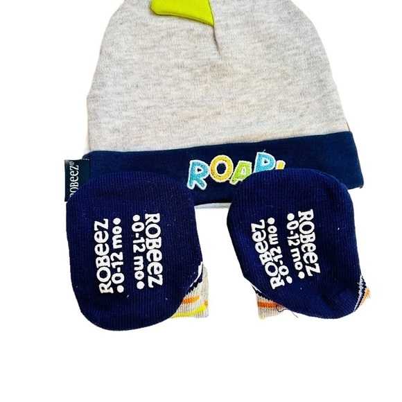 Robeez Baby Boy Roar Dinosaur Matching Set - Picture 2 of 9